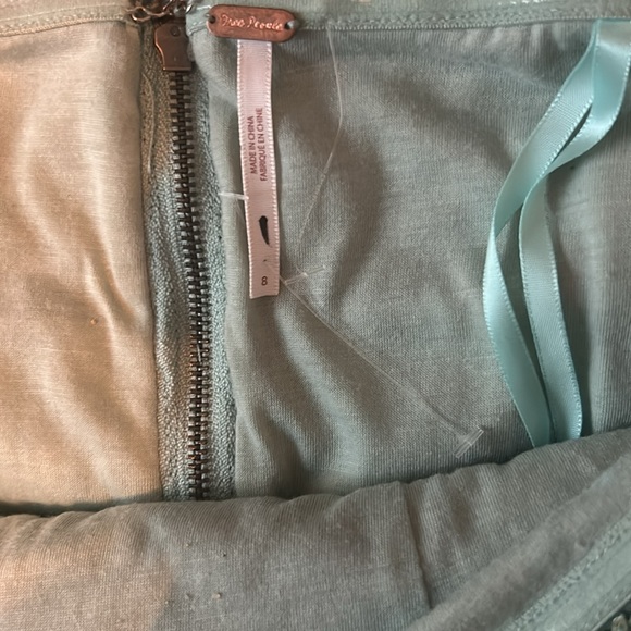 FREE PEOPLE Frida Seafoam Green Sequin Ruffle Dress Size 8 - MSRP $168 NEW - Picture 6 of 7